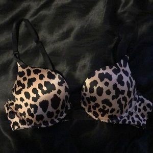 Victoria’s Secret Bombshell Bra